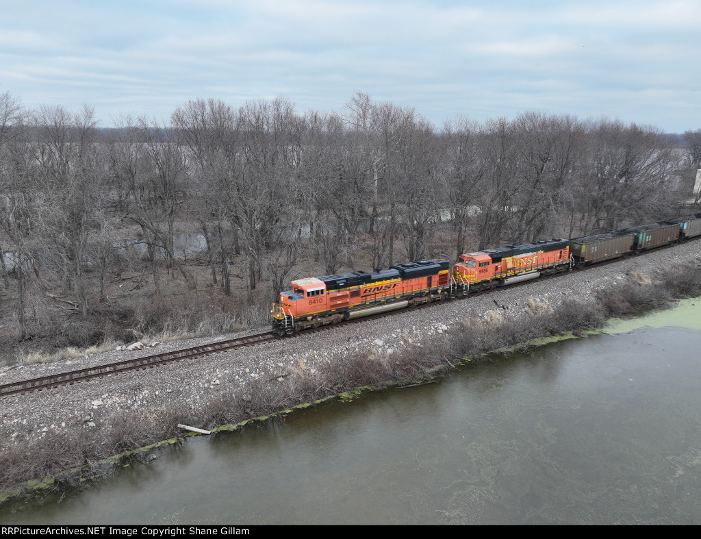 BNSF 8410